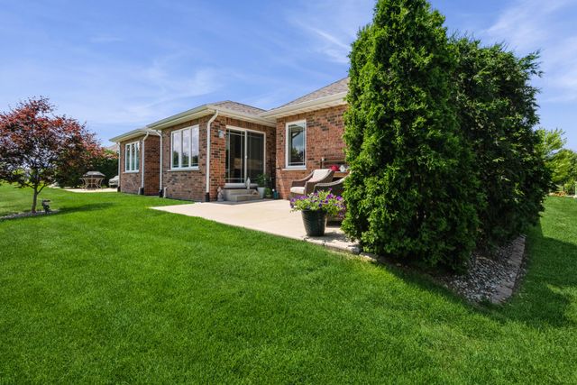 10689 Arbor Lane, St. John, IN 46373
