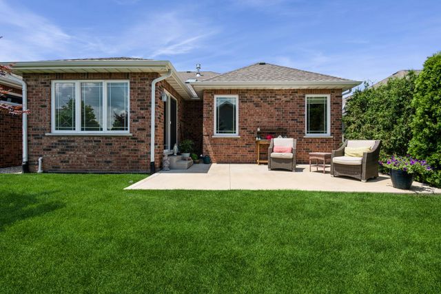 10689 Arbor Lane, St. John, IN 46373