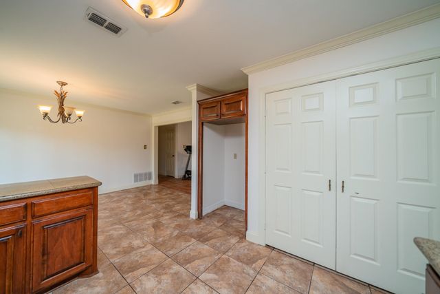 3715 Pratt D, Longview, TX 75604