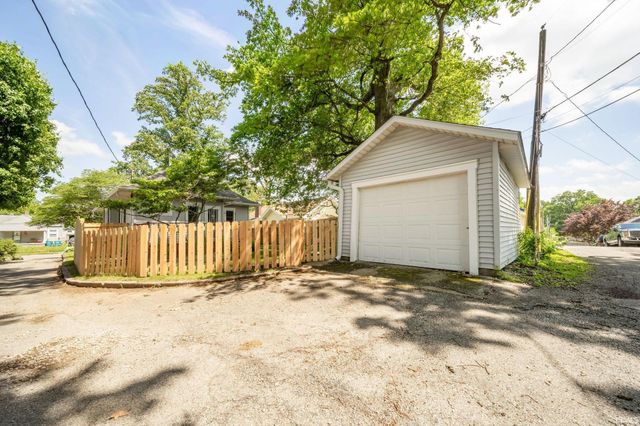 1137 S Main Street, New Castle, IN 47362