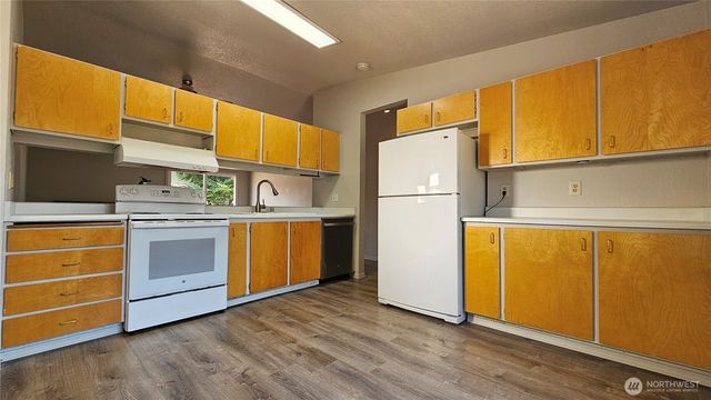 26018 191st Place SE, Covington, WA 98042
