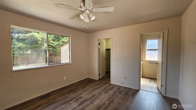 26018 191st Place SE, Covington, WA 98042