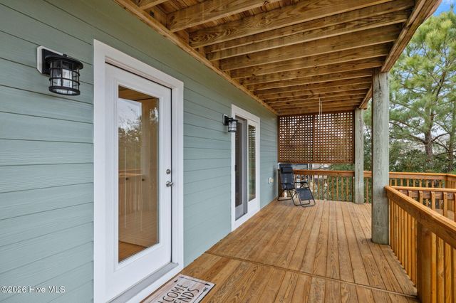 7118 Archers Creek Drive, Emerald Isle, NC 28594