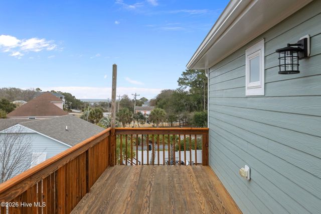 7118 Archers Creek Drive, Emerald Isle, NC 28594