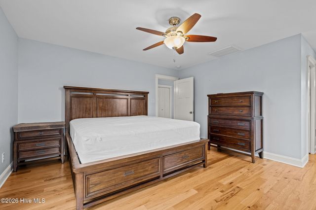 7118 Archers Creek Drive, Emerald Isle, NC 28594