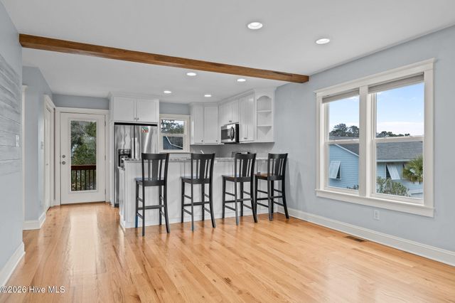 7118 Archers Creek Drive, Emerald Isle, NC 28594