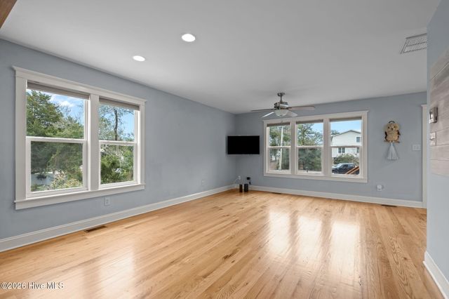 7118 Archers Creek Drive, Emerald Isle, NC 28594