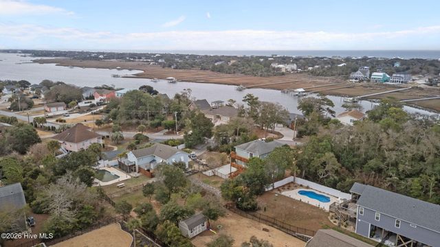 7118 Archers Creek Drive, Emerald Isle, NC 28594