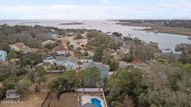7118 Archers Creek Drive, Emerald Isle, NC 28594