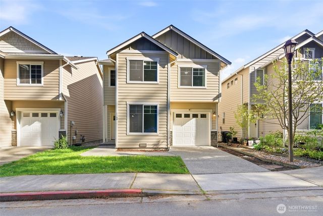 1569 NE Fontaine Way, Poulsbo, WA 98370