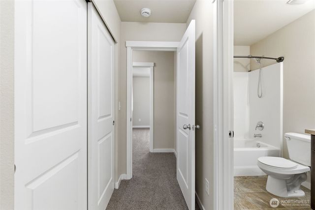1569 NE Fontaine Way, Poulsbo, WA 98370