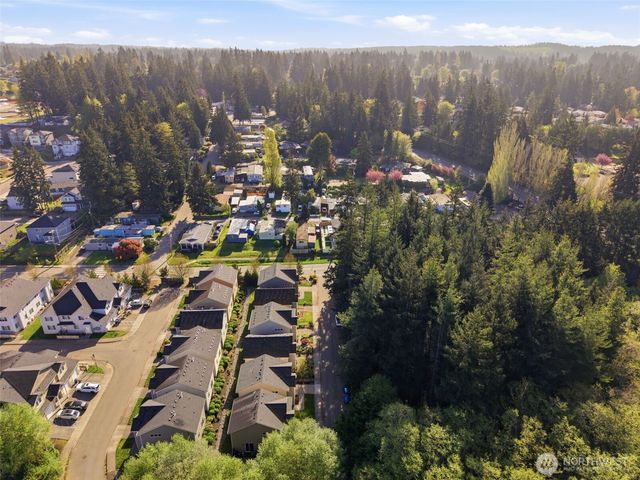 1569 NE Fontaine Way, Poulsbo, WA 98370