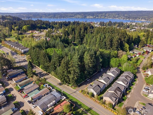 1569 NE Fontaine Way, Poulsbo, WA 98370