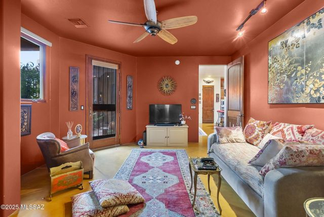 43 Calle Maria Elena, Tubac, AZ 85646