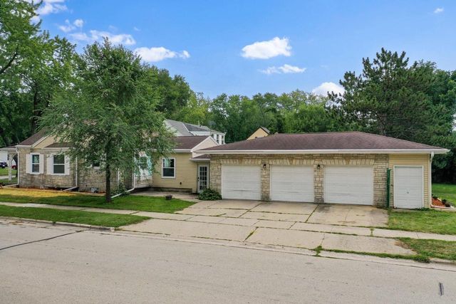 304 JACOB STREET, Green Bay, WI 54302