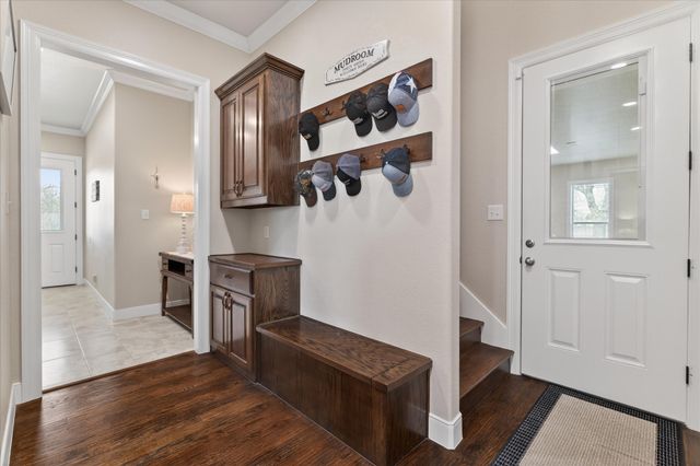 790 Bones Chapel Road, Whitesboro, TX 76273