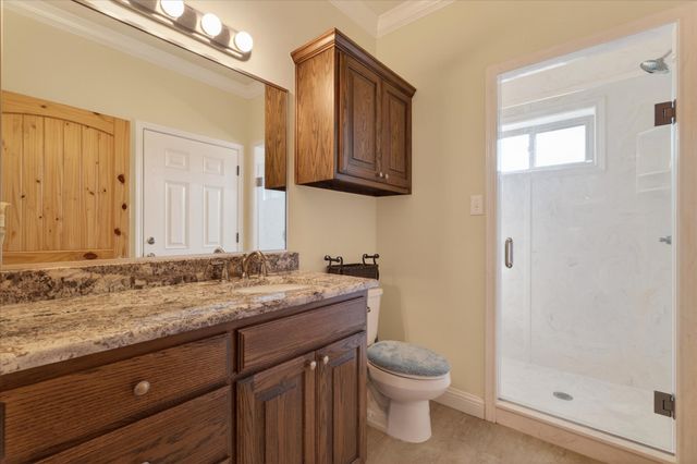 790 Bones Chapel Road, Whitesboro, TX 76273