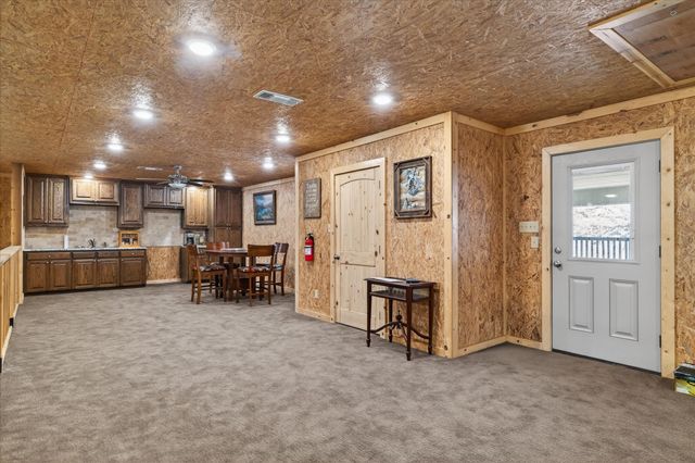 790 Bones Chapel Road, Whitesboro, TX 76273