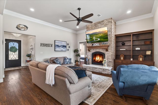 790 Bones Chapel Road, Whitesboro, TX 76273