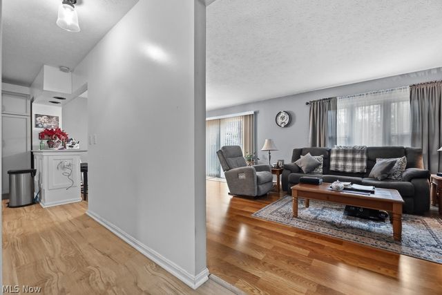 5163 Park Drive, Medina, OH 44256