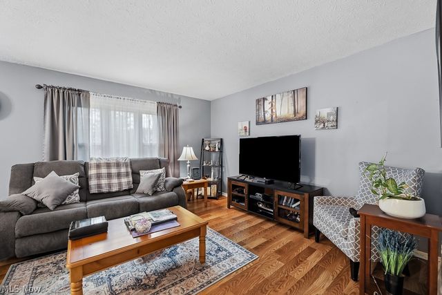 5163 Park Drive, Medina, OH 44256