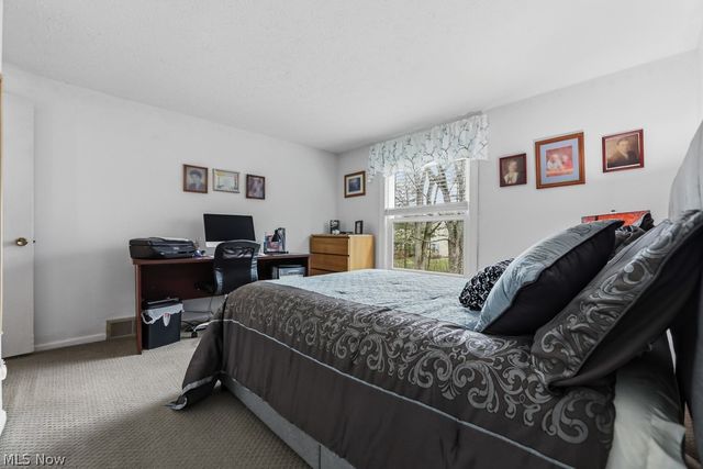 5163 Park Drive, Medina, OH 44256