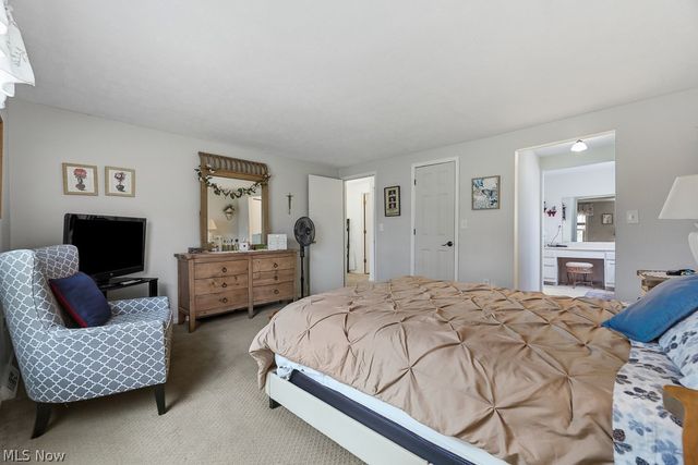 5163 Park Drive, Medina, OH 44256