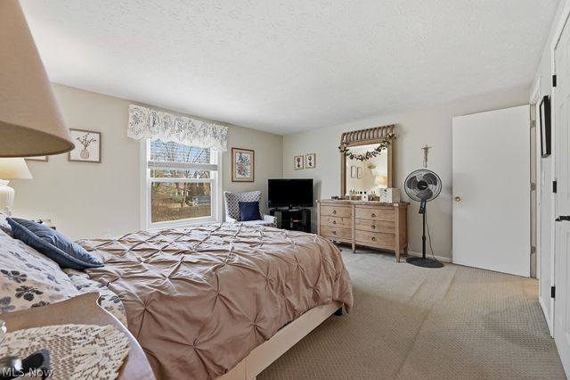 5163 Park Drive, Medina, OH 44256