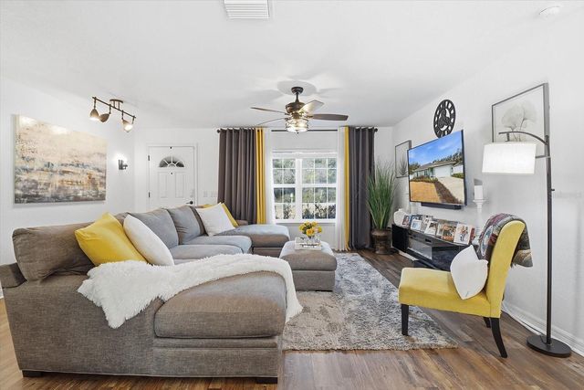 14 FISHER WAY TRACE, Ocklawaha, FL 32179