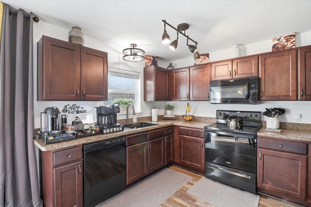 14 FISHER WAY TRACE, Ocklawaha, FL 32179