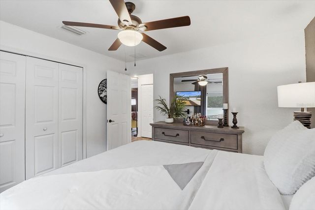 14 FISHER WAY TRACE, Ocklawaha, FL 32179