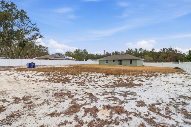 14 FISHER WAY TRACE, Ocklawaha, FL 32179
