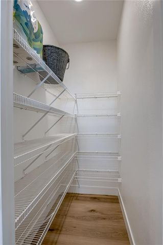 18370 W 205th Street, Spring Hill, KS 66083