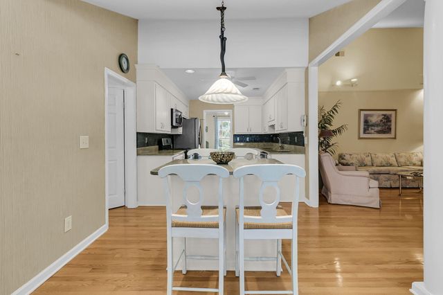 1647 Sulgrave Road, Charleston, SC 29414