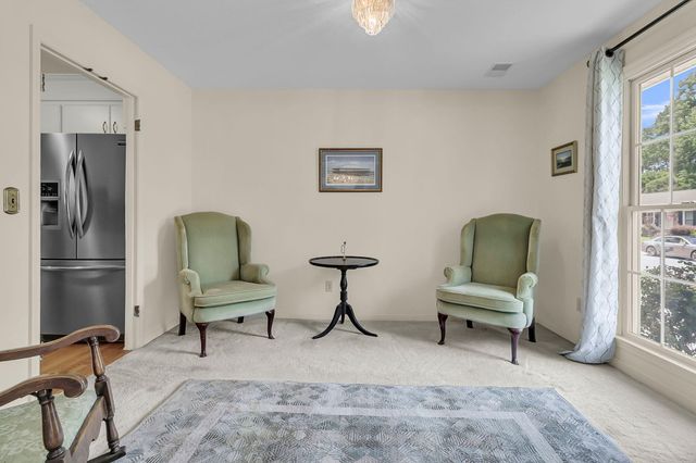 1647 Sulgrave Road, Charleston, SC 29414