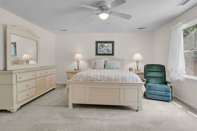 1647 Sulgrave Road, Charleston, SC 29414