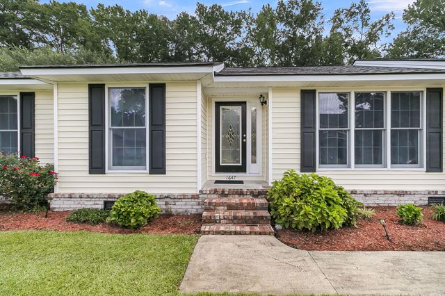 1647 Sulgrave Road, Charleston, SC 29414