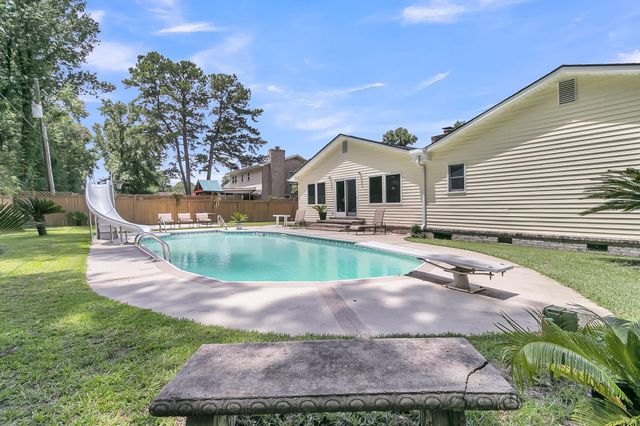 1647 Sulgrave Road, Charleston, SC 29414