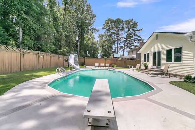 1647 Sulgrave Road, Charleston, SC 29414