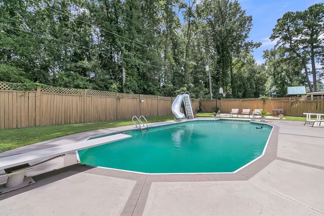 1647 Sulgrave Road, Charleston, SC 29414