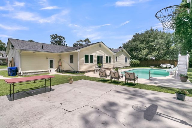 1647 Sulgrave Road, Charleston, SC 29414