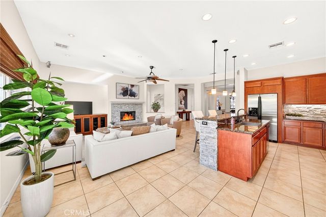 81787 Il Serenata Dr, La Quinta, CA 92253