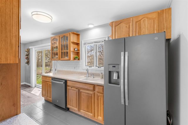 5620 Cheshire Street, Portage, MI 49002