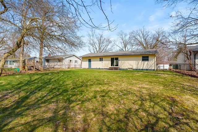 5620 Cheshire Street, Portage, MI 49002