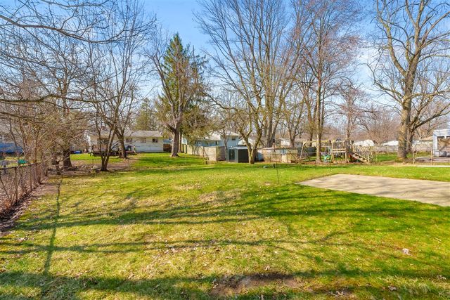 5620 Cheshire Street, Portage, MI 49002