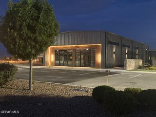 12370 Pine Springs, B, El Paso, TX 79928