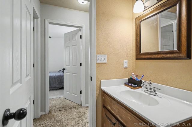 13070 Windchester Drive, Tahlequah, OK 74464