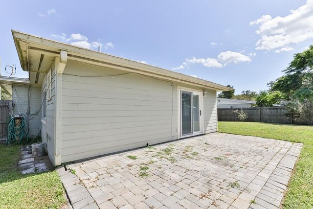 480 CAROLYN STREET, New Smyrna Beach, FL 32168