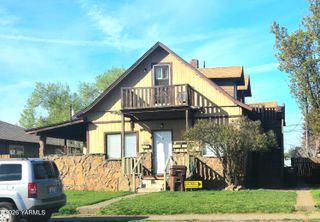 408 N 5th Ave, Yakima, WA 98902