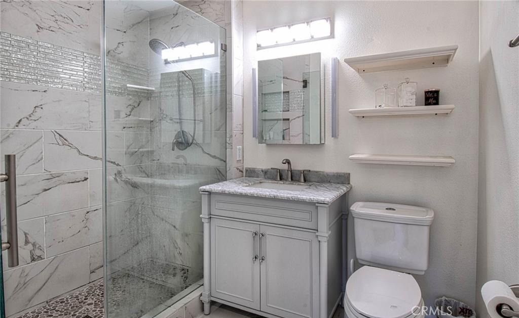 Image 11 of property listing at 277 Chaumont Circle, Lake Forest, CA 92610